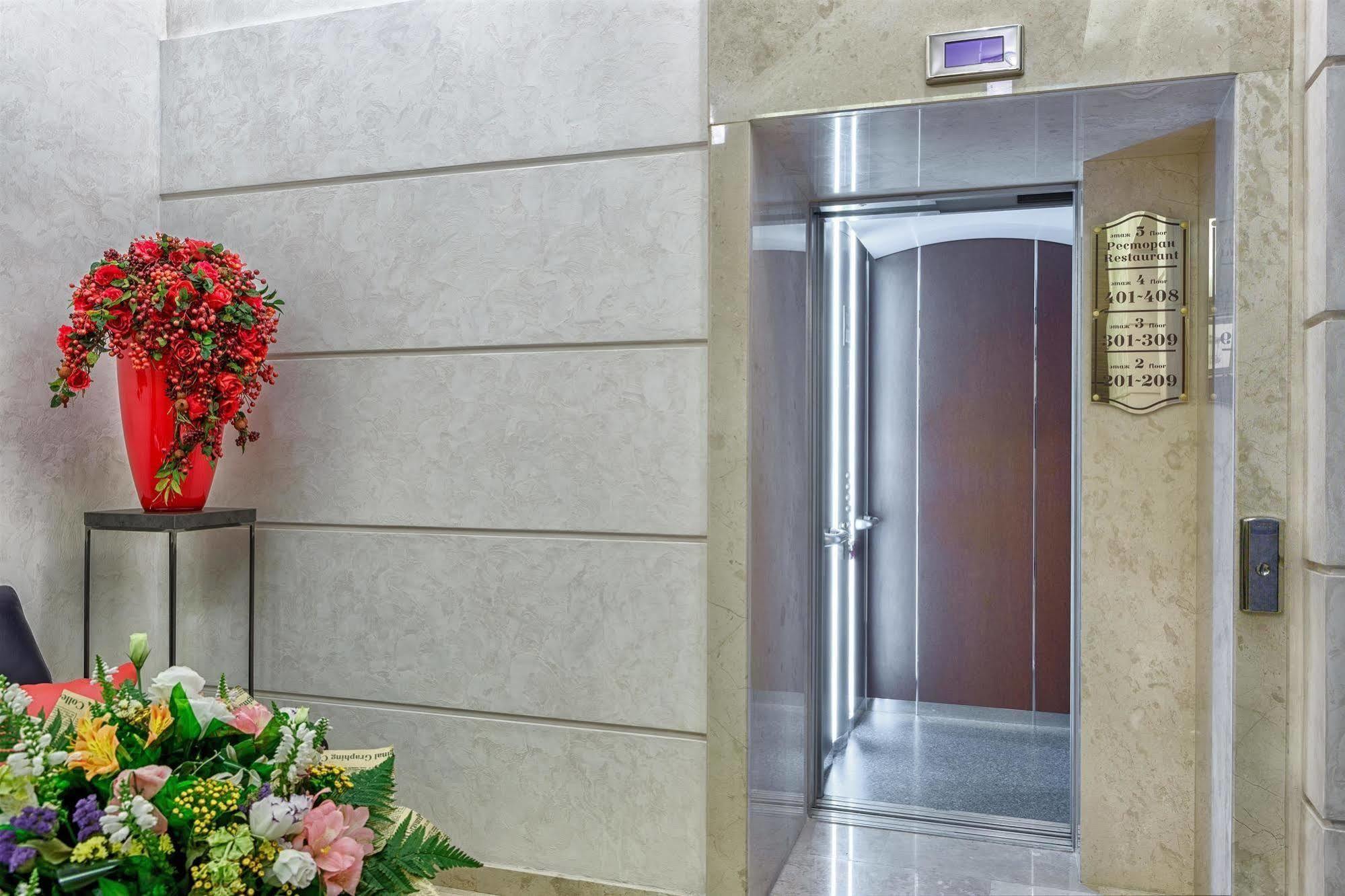 Alarus Luxe Hotel Odessa Zewnętrze zdjęcie