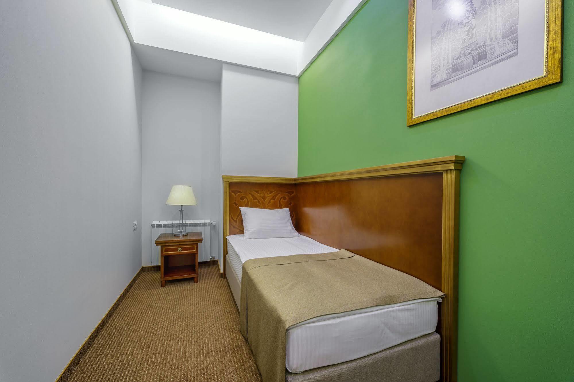 Alarus Luxe Hotel Odessa Zewnętrze zdjęcie