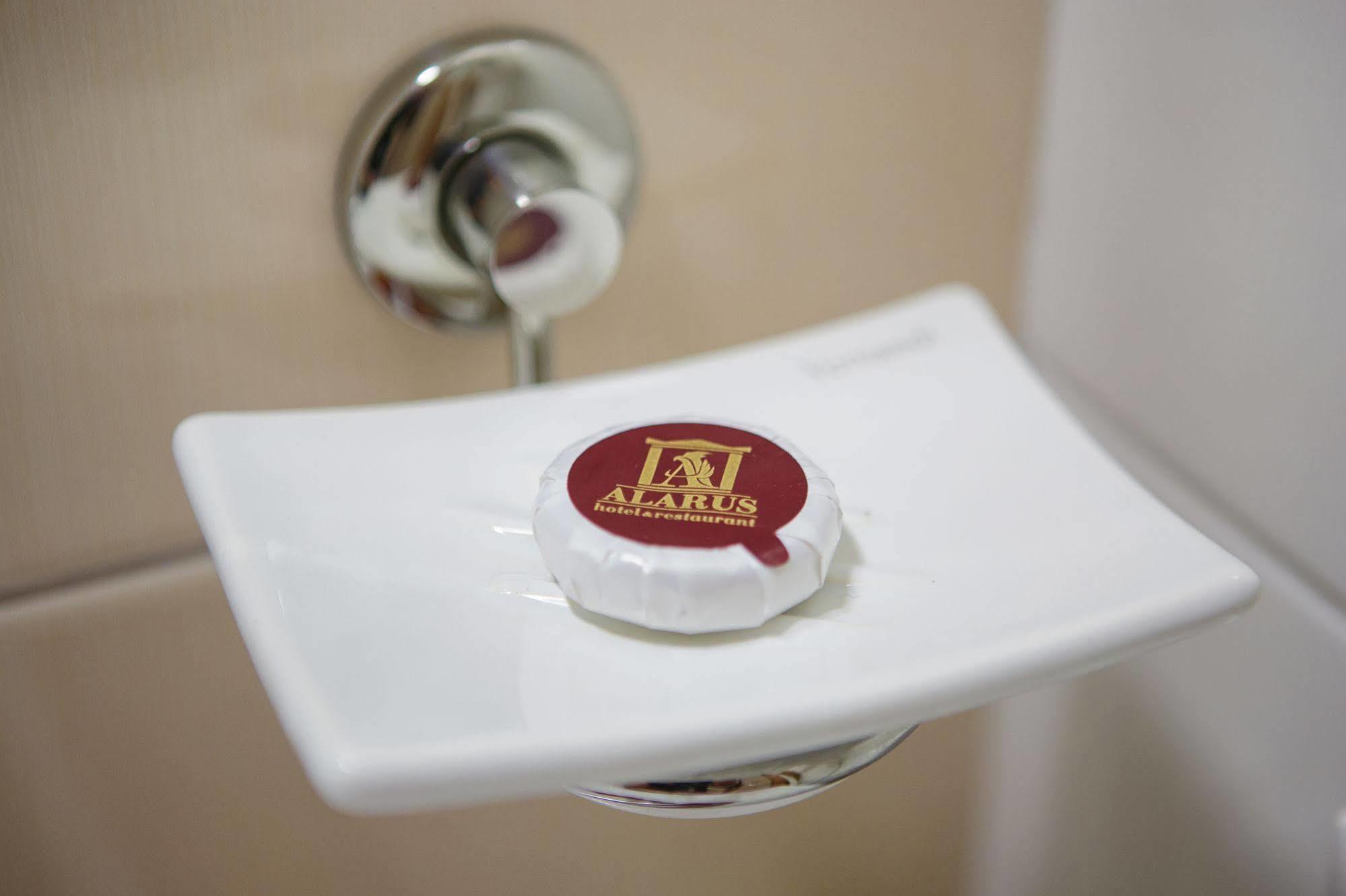 Alarus Luxe Hotel Odessa Zewnętrze zdjęcie